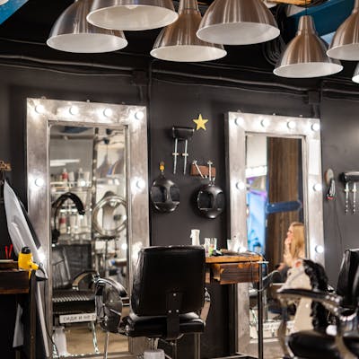 Как спланировать визит в салон красоты по лунному календарю