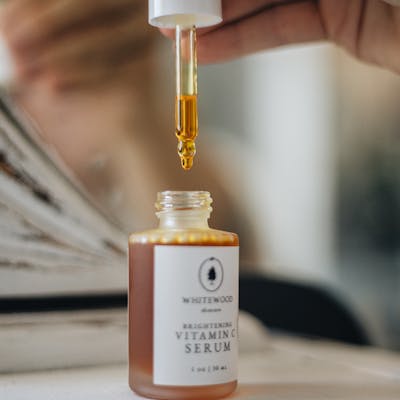 Антивозрастной уход по лунному календарю — когда делать anti-age процедуры 2026