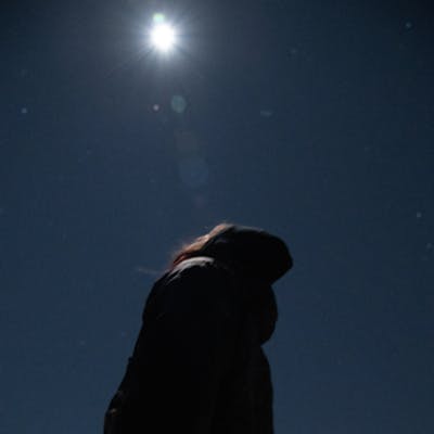 Благоприятные лунные дни для стрижки — полный список